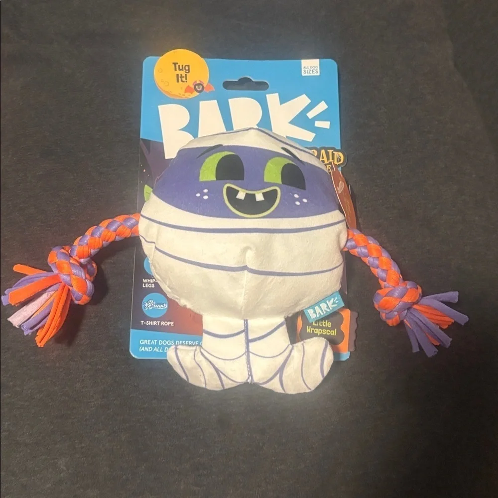 Bark afraid of the bark Halloween 2.75” Little Wrapscal rope plush dog toy. NWT